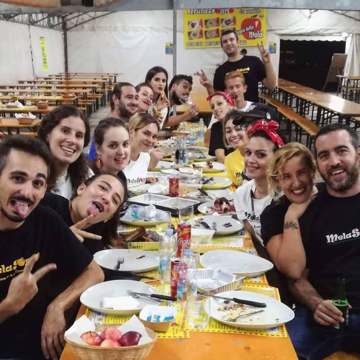 42956036_2436611329697540_6935468882698174464_n